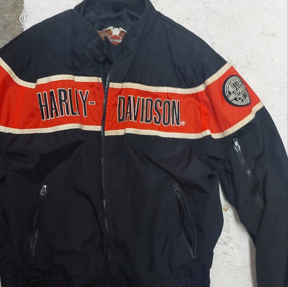 Harley Davidson Size Large - Picture 2 of 2